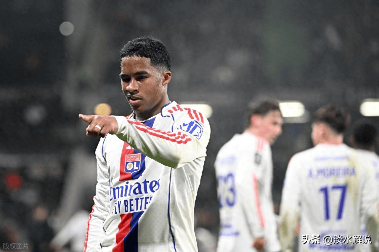 九游体育网页版里昂围绕德国杯防线松动里尔围绕欧联手感冰凉，连对手都承认：巴黎圣日耳曼今晨再遭质疑的简单介绍